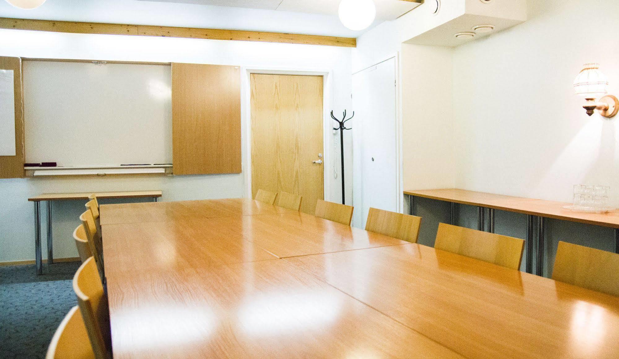 Hotel Nukkumatti Kokkola  Bagian luar foto