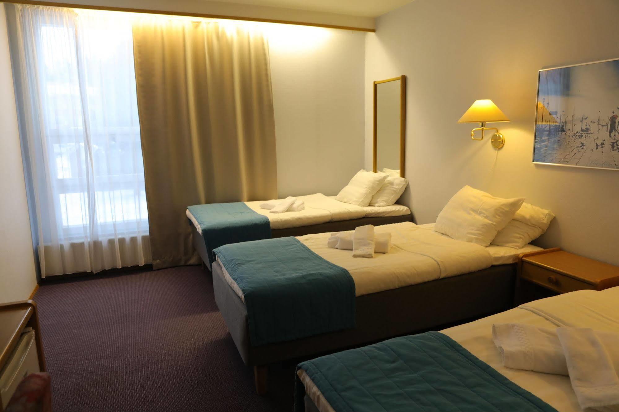 Hotel Nukkumatti Kokkola  Bagian luar foto